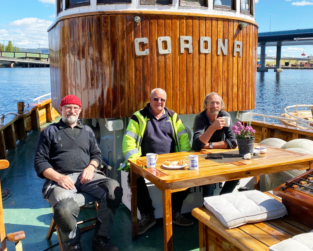 Båten Corona på Gyldenløve brygge